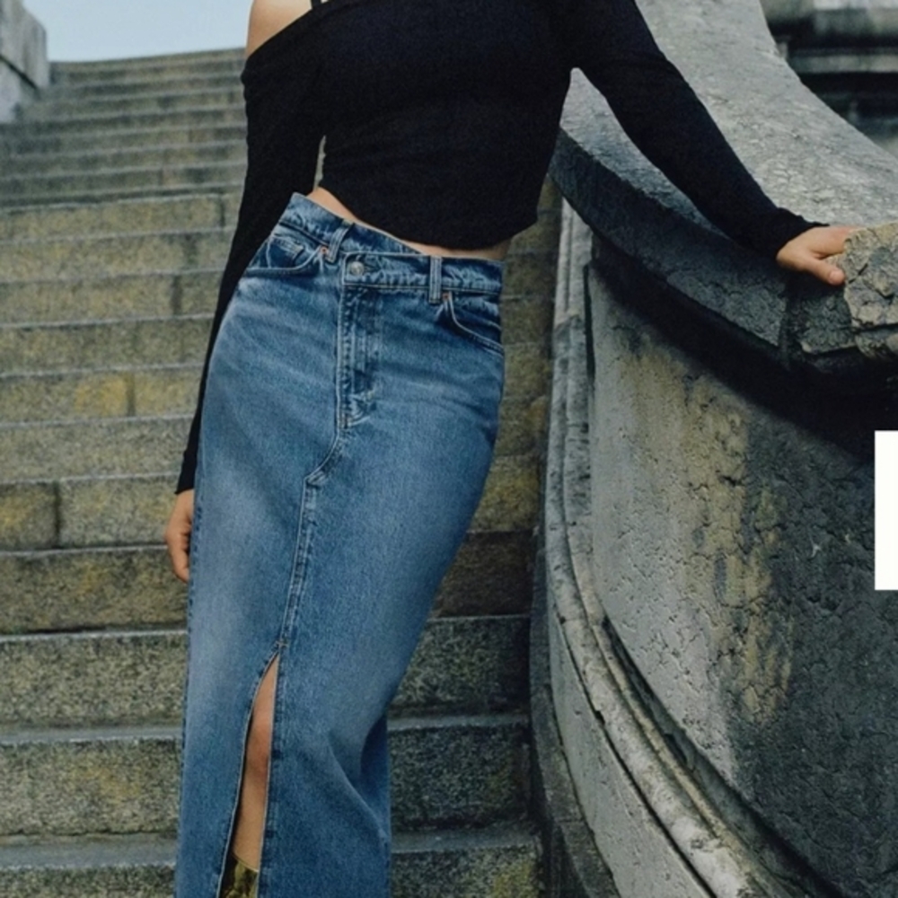 Reformation Blue Denim Skirt Sz 27